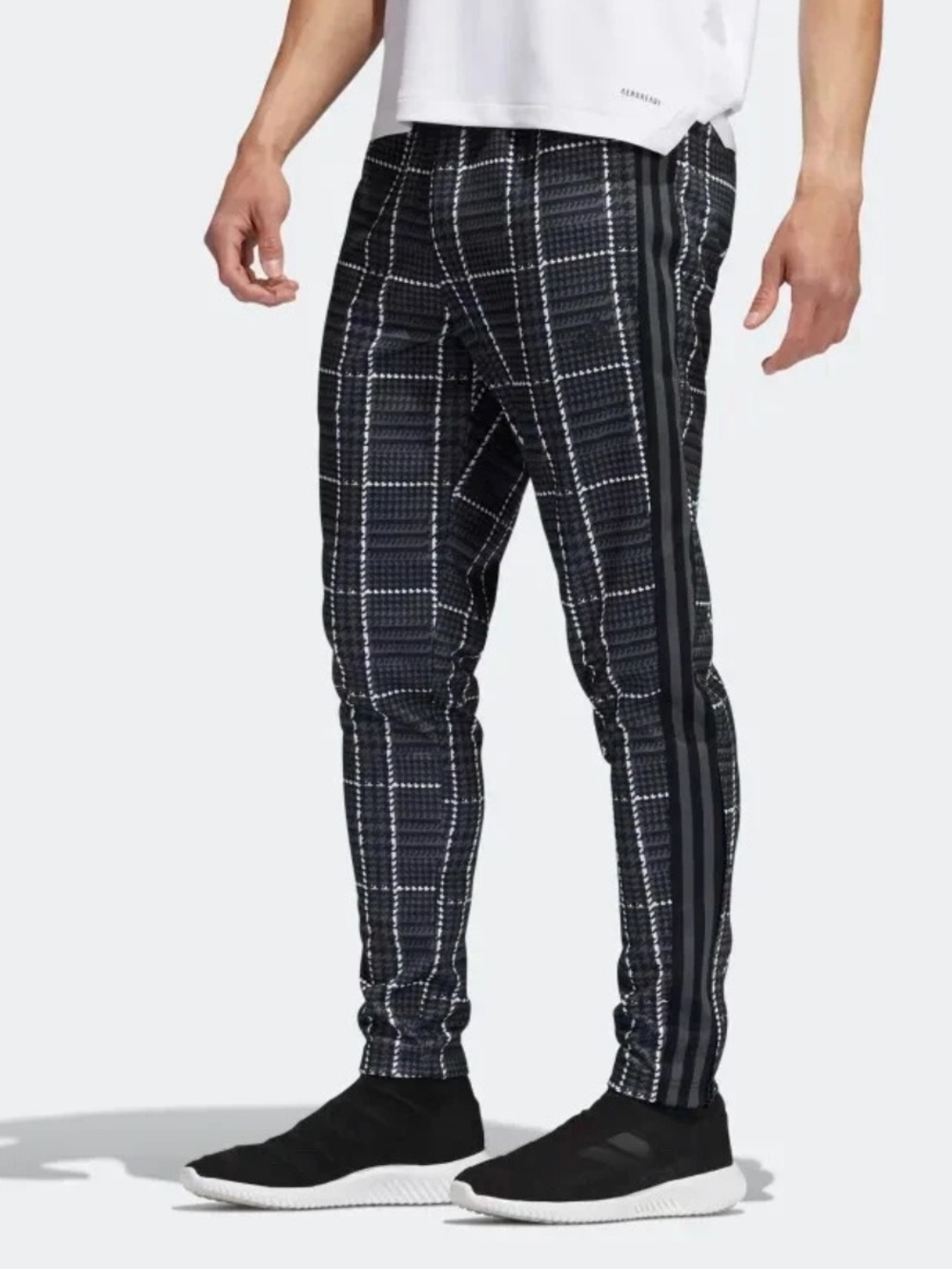 Adidas Men's Tiro Tartan Plaid Zip Pocket Black Plaid Jogger Pants Size Large